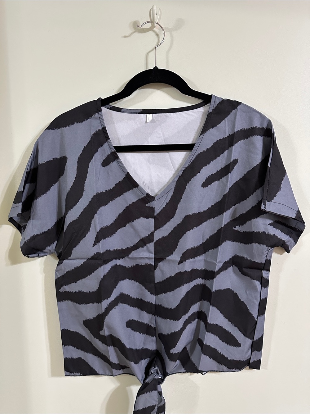 V-Neck Zebra Print Tie-Front Top in Gray and Black